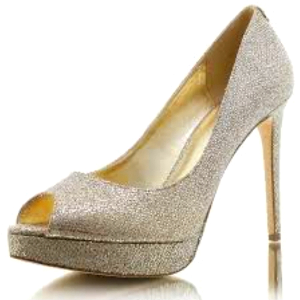SOLD Michael Kors heels 👠